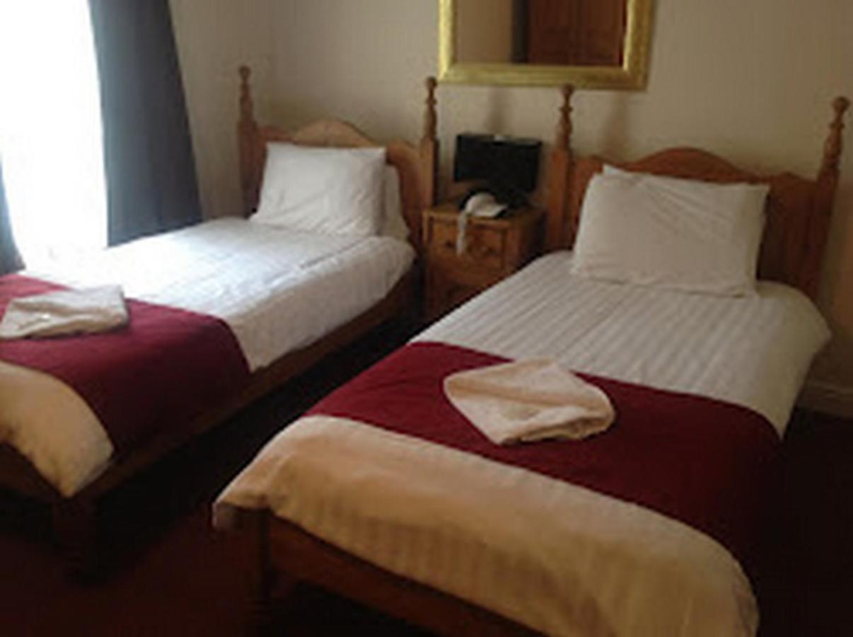 Epworth Red Lion Coaching Inn חדר תמונה